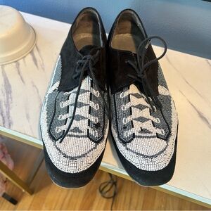 Donald Pliner Glass beaded Lace-Up loafers shoes